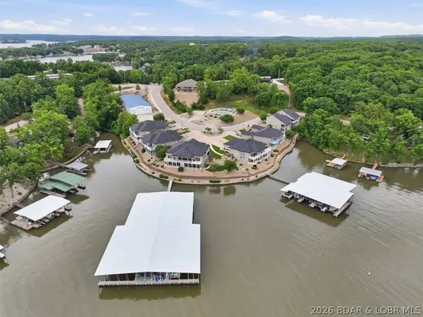 420 Outer DR, Lake Ozark, MO 65049