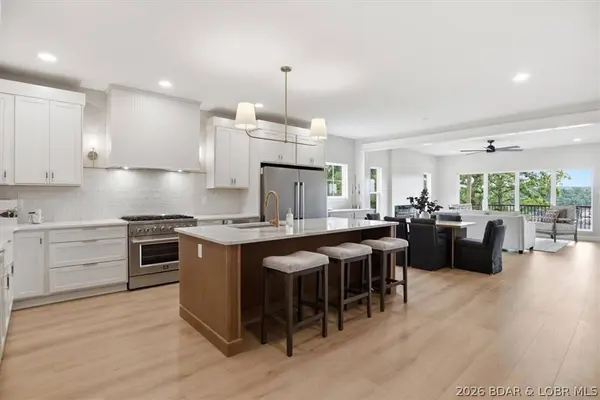 420 Outer DR, Lake Ozark, MO 65049