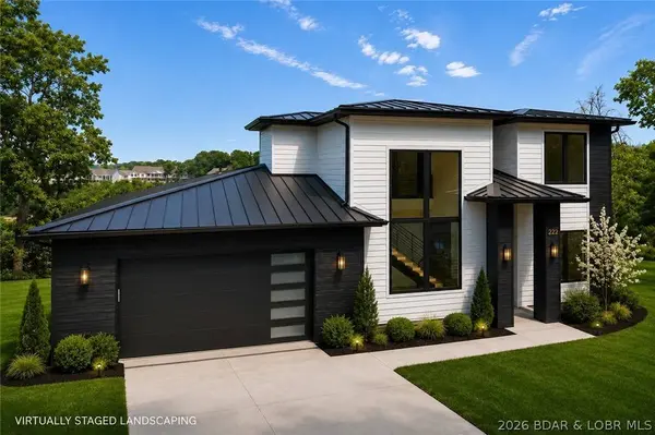 222 Redbud LN, Lake Ozark, MO 65049
