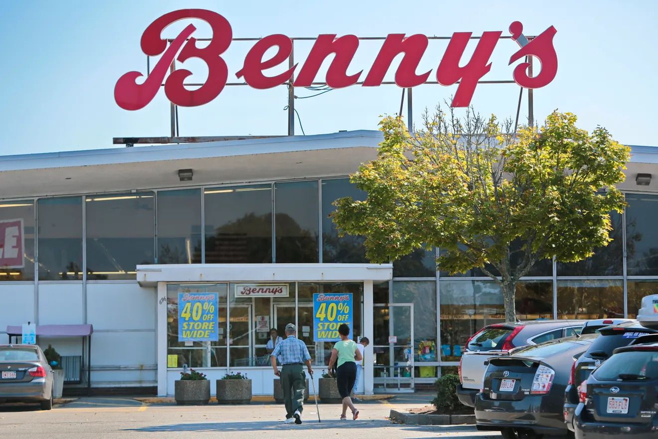 Bennys Dartmouth MA