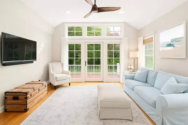 16 Eighth Green Drive #16, Dartmouth, MA 02747