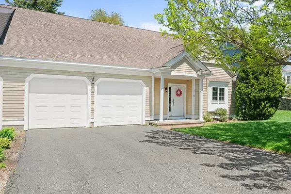 16 Eighth Green Drive #16, Dartmouth, MA 02747