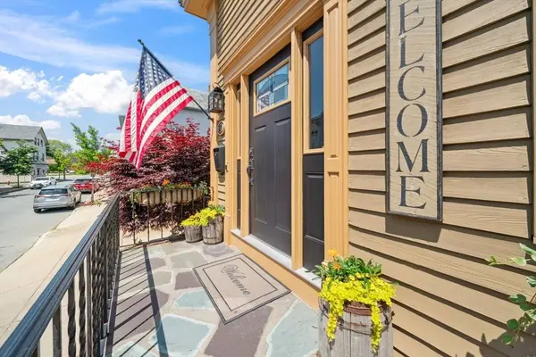 81 Allen St, New Bedford, MA 02740