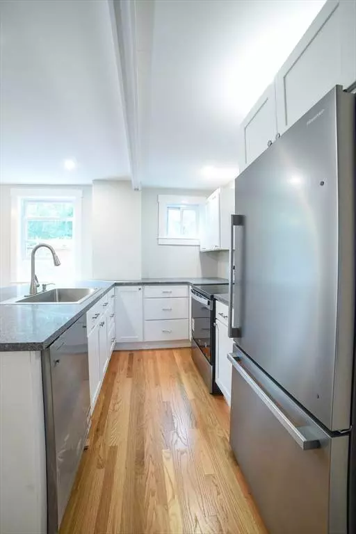 76 Slades Corner #2, Dartmouth, MA 02748