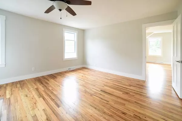 76 Slades Corner #2, Dartmouth, MA 02748