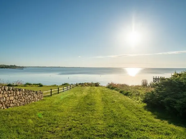 0 East Avenue, Dartmouth, MA 02748