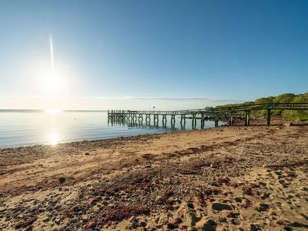 0 East Avenue, Dartmouth, MA 02748