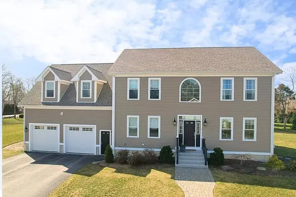 2 Michaels Way, Dartmouth, MA 02748