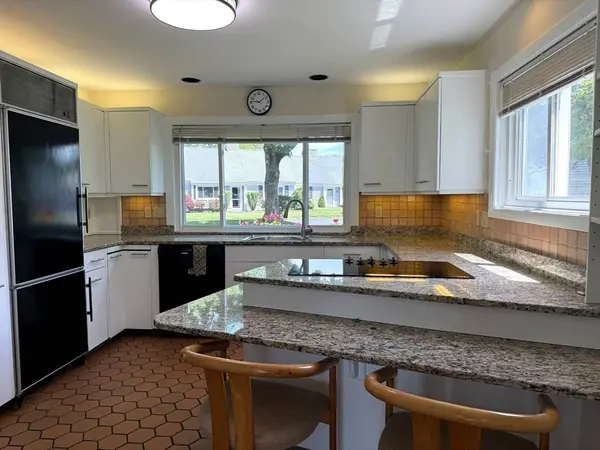 13 Northfield Ln #13, Dartmouth, MA 02747