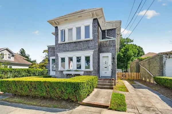 370 Maple Street #2