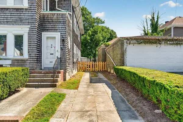 370 Maple Street #2, New Bedford, MA 02740