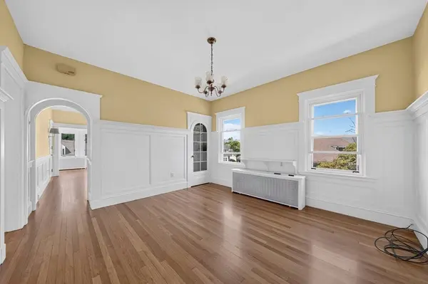 370 Maple Street #2, New Bedford, MA 02740