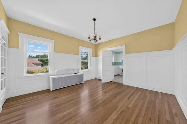 370 Maple Street #2, New Bedford, MA 02740