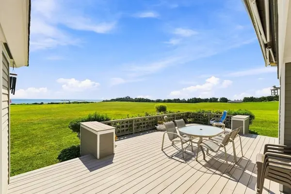 42 North Shore Drive #1, Dartmouth, MA 02748