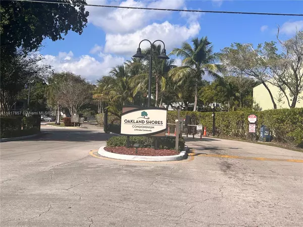 3105 Oakland Shores Dr #J106, Oakland Park, FL 33309