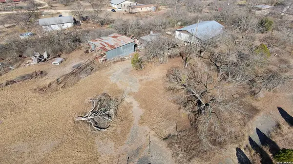 87 Eagle Pass Trail Tract 236D, Uvalde, TX 78801