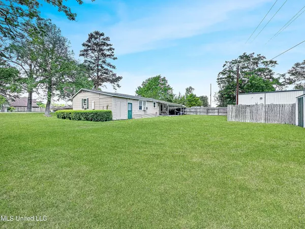 664 S Old Highway 49, Richland, MS 39218