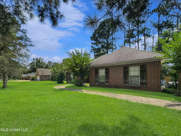 801 S Old Hwy 49, Richland, MS 39218