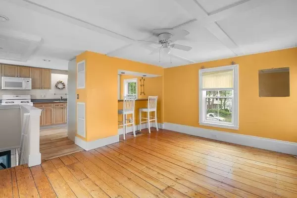 30 Oakland Street #2, Newburyport, MA 01950