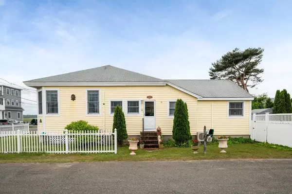 1 Carter Avenue, Salisbury, MA 01952