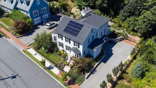 16 Plummer Avenue, Newburyport, MA 01950