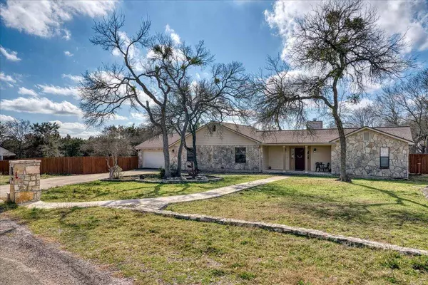 20 Saddle Rock RDG, Wimberley, TX 78676