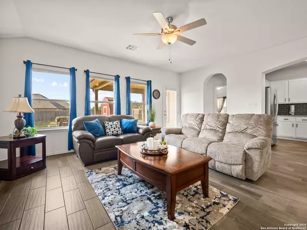 133 Alba, San Marcos, TX 78666