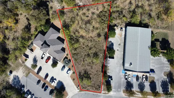 106 Willow Springs Dr, San Marcos, TX 78666