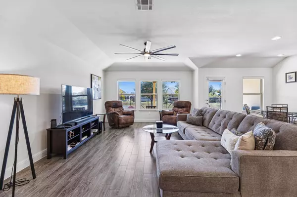 3210 Jacob LN, San Marcos, TX 78666