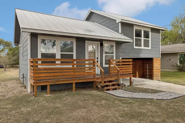 2902 Katy ST, New Braunfels, TX 78130