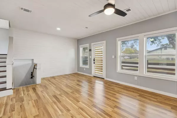 2902 Katy ST, New Braunfels, TX 78130