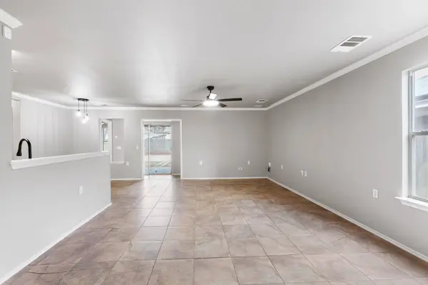 11312 Robert Wooding DR, Austin, TX 78748