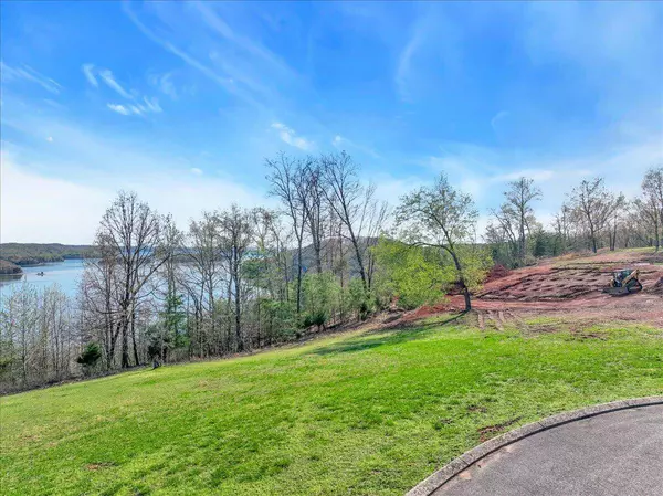 570 Hidden Forest TRL, Spring City, TN 37381