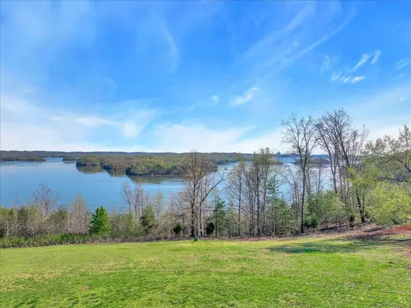 570 Hidden Forest TRL, Spring City, TN 37381