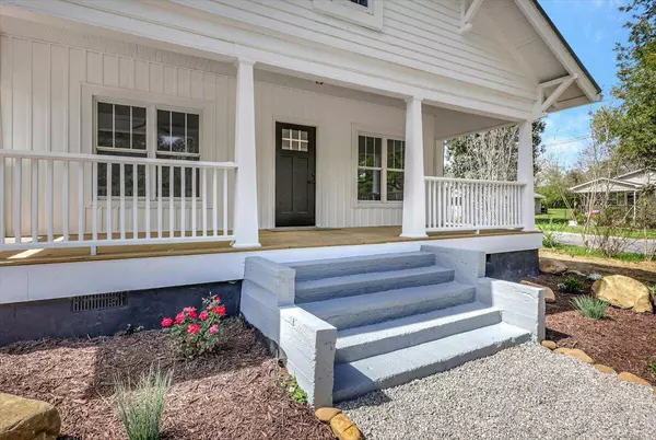 105 Magnolia AVE, Dayton, TN 37321