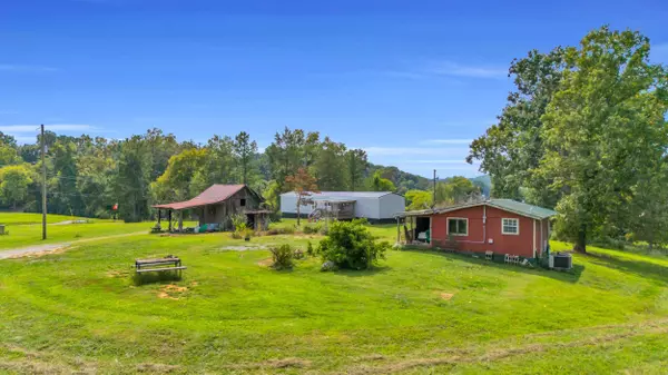 2697 Double S RD, Dayton, TN 37321