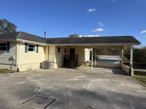 395 Evensville Mtn RD, Evensville, TN 37332