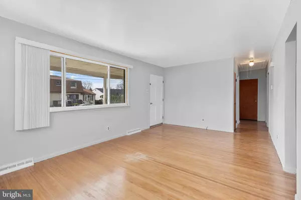 711 GRANT AVE, Magnolia, NJ 08049