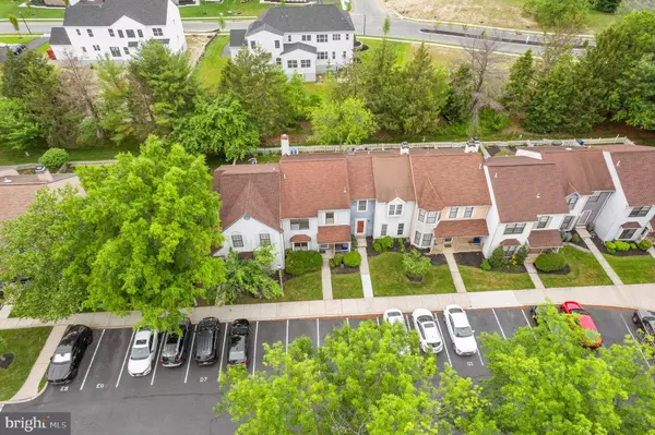 156 CROWN PRINCE DR, Marlton, NJ 08053