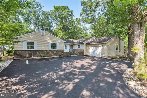 114 PEACH RD, Marlton, NJ 08053