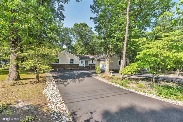 114 PEACH RD, Marlton, NJ 08053