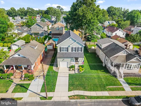 136 E OAKLAND, Haddon Township, NJ 08107