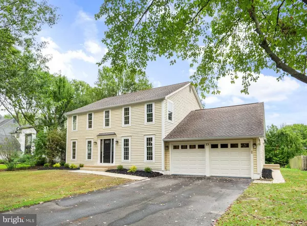 13 PROGRESS PL, Voorhees, NJ 08043