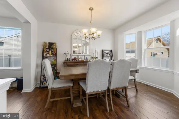 606 CENTRAL AVE, Glendora, NJ 08029