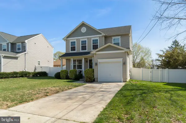 606 CENTRAL AVE, Glendora, NJ 08029