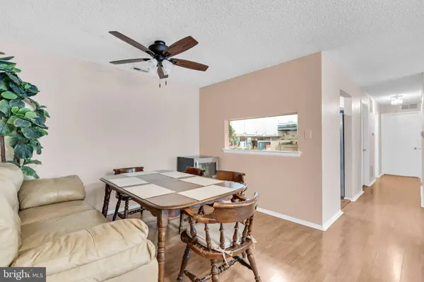 4610-B ABERDEEN DR, Mount Laurel, NJ 08054