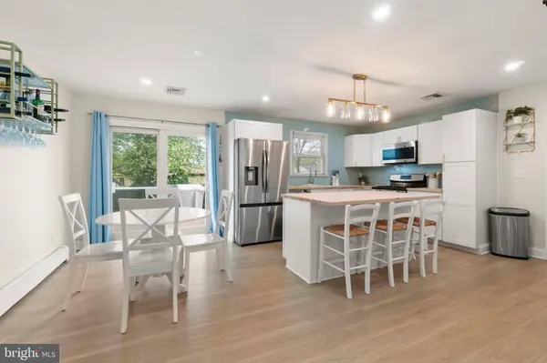 807 MARKET AVE, Woodbury, NJ 08096