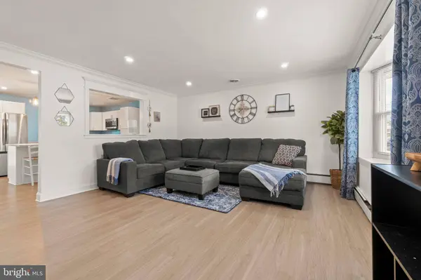 807 MARKET AVE, Woodbury, NJ 08096