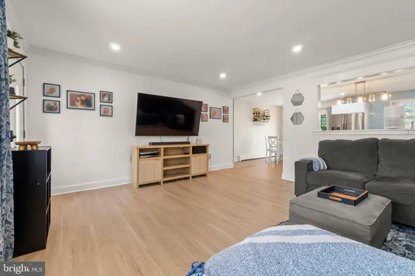 807 MARKET AVE, Woodbury, NJ 08096