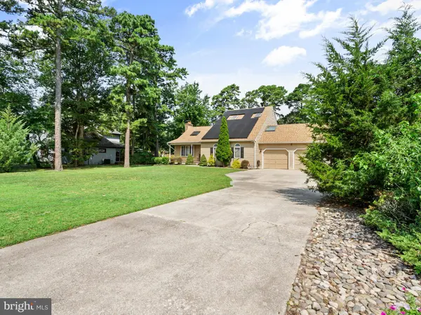 1302 GOLDFINCH LN, Millville, NJ 08332
